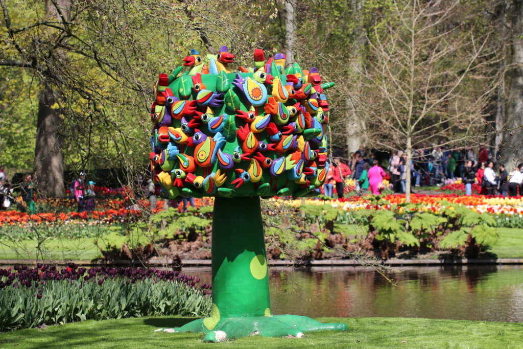 Kunstwerke im Keukenhof